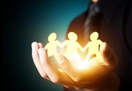 系列述評之四:及時處置風險點 防止風險由“點”成“面”