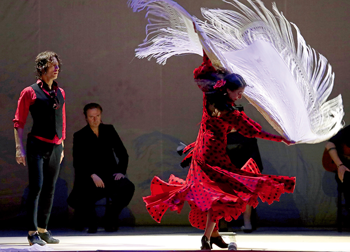 從吉普賽營地到世界舞臺(tái)：弗拉門戈的流亡與重生