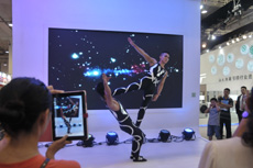 現(xiàn)場表演雜技