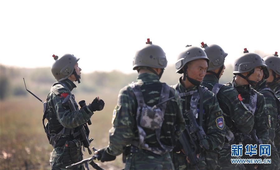 (圖文互動(dòng))(3)“山鷹”突擊——武警新疆總隊(duì)“山鷹”突擊隊(duì)成長記