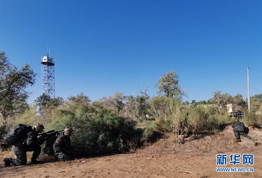 (圖文互動(dòng))(4)“山鷹”突擊——武警新疆總隊(duì)“山鷹”突擊隊(duì)成長記