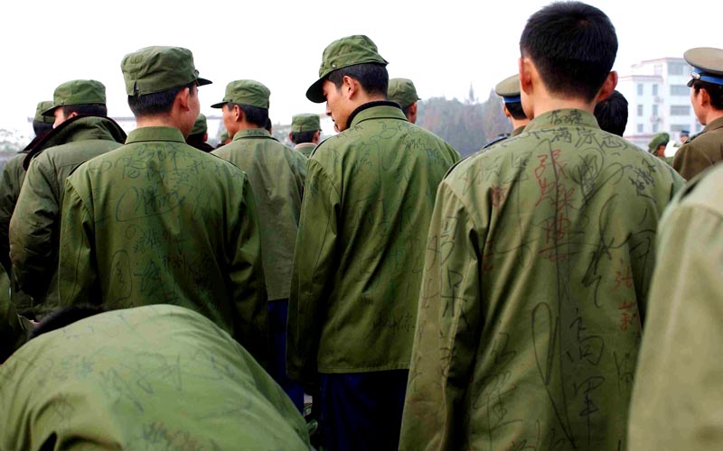 沈玲作品:高原運(yùn)兵圖