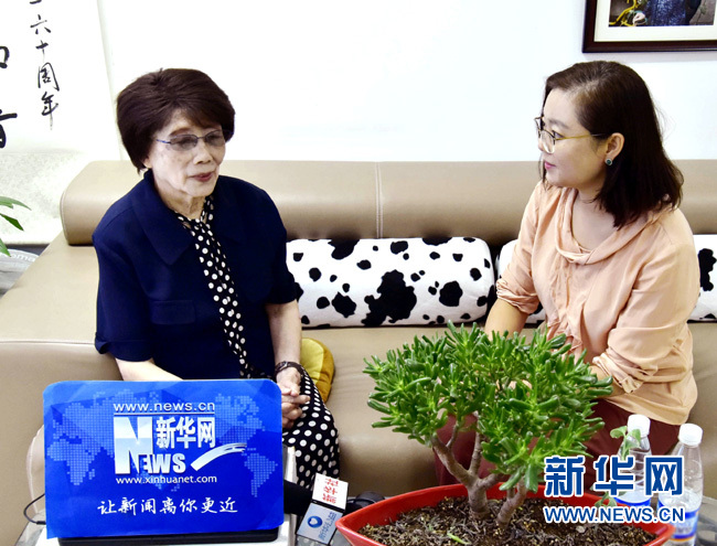 電波永不消逝，隨著時(shí)代發(fā)展傳播可能會(huì)有多種形式，年輕播音員要不忘初心，在如今優(yōu)越條件下更應(yīng)砥礪自己。