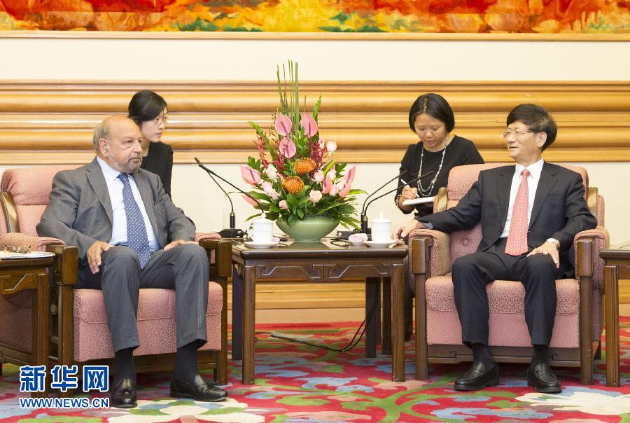 9月5日，中共中央政治局委員、中央政法委書記孟建柱在北京中南海會見國際法院院長亞伯拉罕。 新華社記者 黃敬文 攝 