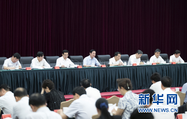 7月12日，中共中央政治局委員、中央書記處書記、中宣部部長劉奇葆在北京出席全國出版工作會議。 新華社記者 丁海濤 攝