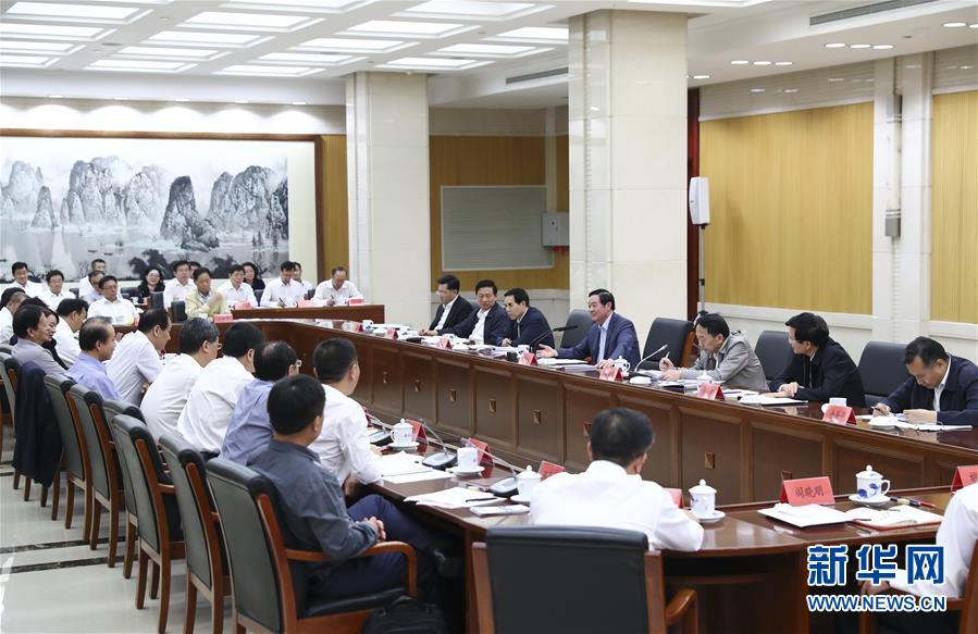 9月21日，中宣部在北京召開中央媒體駐外機(jī)構(gòu)外宣工作座談會。中共中央政治局委員、中央書記處書記、中宣部部長劉奇葆出席座談會并講話。新華社記者 謝環(huán)馳 攝 