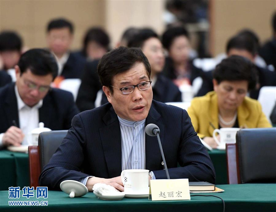 （兩會(huì)·快語(yǔ)錄）趙麗宏委員：要有中國(guó)精神，要有文化自信