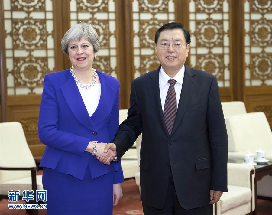 2月1日，全國人大常委會委員長張德江在北京人民大會堂會見英國首相特雷莎·梅。新華社記者 李濤 攝