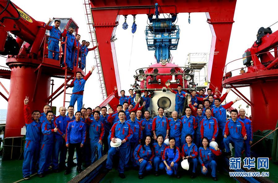 (圖文互動(dòng))(1)我國(guó)“南海深部計(jì)劃”西沙深潛航次在南海獲得重要發(fā)現(xiàn)