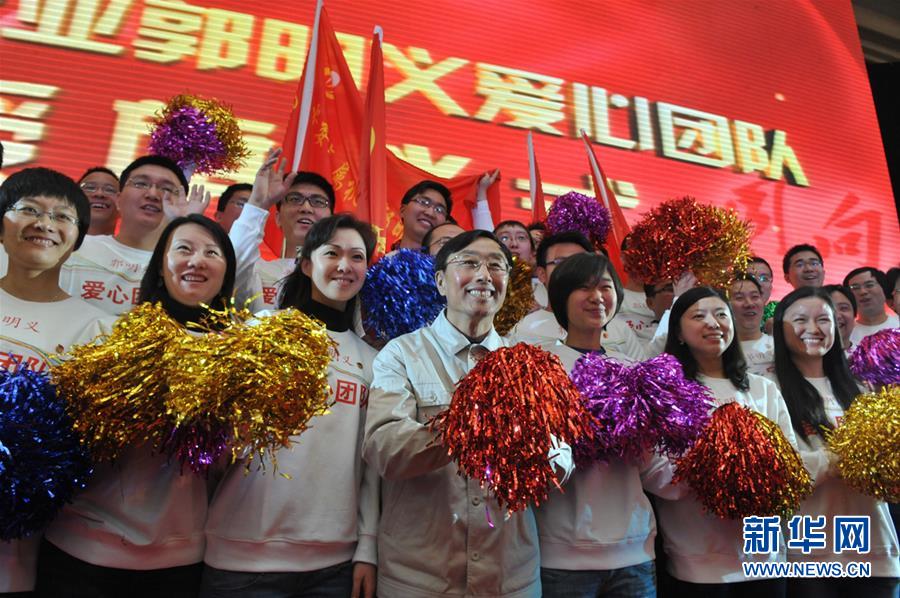 (新華全媒頭條·圖文互動)(7)在新時代黨的陽光照耀下前進——習(xí)近平總書記關(guān)心關(guān)懷青年和青年工作紀實