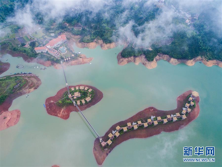 (大江奔流——來自長(zhǎng)江經(jīng)濟(jì)帶的報(bào)道·新華全媒頭條·圖文互動(dòng))(2)擘畫新時(shí)代中國(guó)發(fā)展新坐標(biāo)——深入推動(dòng)長(zhǎng)江經(jīng)濟(jì)帶發(fā)展述評(píng)