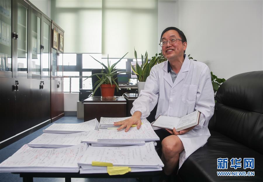 (新華全媒頭條·圖文互動(dòng))(10)人造單條染色體真核細(xì)胞問(wèn)世 我國(guó)開啟合成生物學(xué)研究新時(shí)代