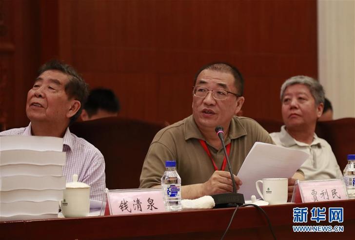（弘揚(yáng)民族精神、奮斗精神·圖文互動(dòng)）“核心技術(shù)只能一步一個(gè)腳印干出來”——記中國高鐵領(lǐng)軍人物之一賈利民