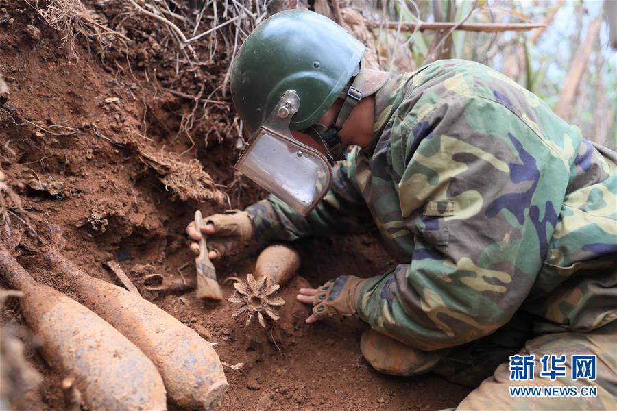 （圖文互動(dòng)）（1）和平年代，離死神最近的人——南部戰(zhàn)區(qū)陸軍云南掃雷大隊(duì)邊境掃雷排爆記事