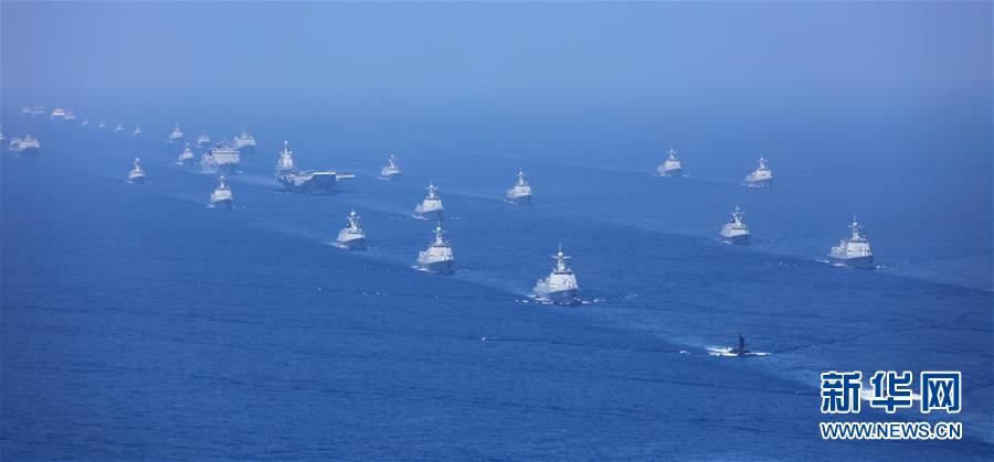 （新華全媒頭條·強(qiáng)軍思想引領(lǐng)新征程·圖文互動(dòng)）（9）那一刻，我們光榮接受檢閱