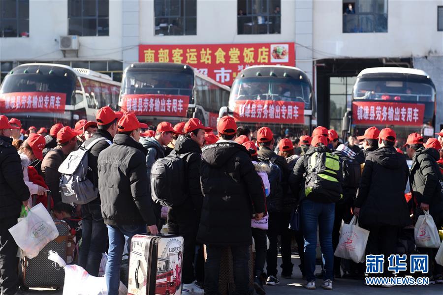 (在習(xí)近平新時(shí)代中國(guó)特色社會(huì)主義思想指引下——新時(shí)代新作為新篇章·圖文互動(dòng))(4)高原春來(lái)早 云嶺開新篇