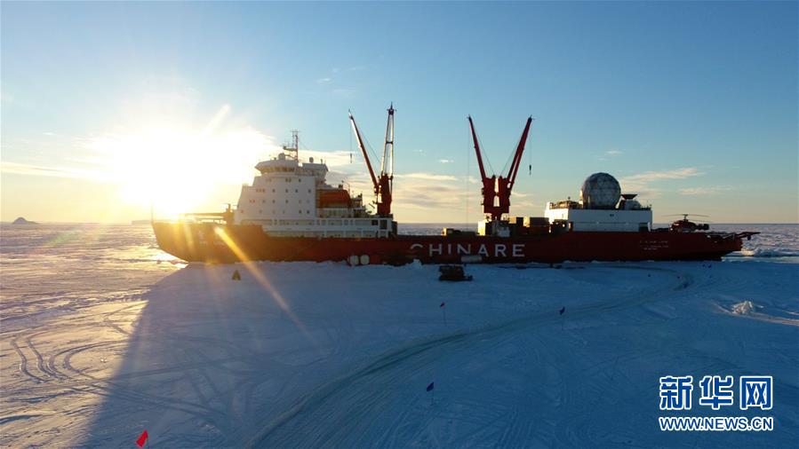 (第35次南極科考·圖文互動(dòng))(3)冰山雪海探南極——“雪龍”號(hào)第35次南極科考航行記