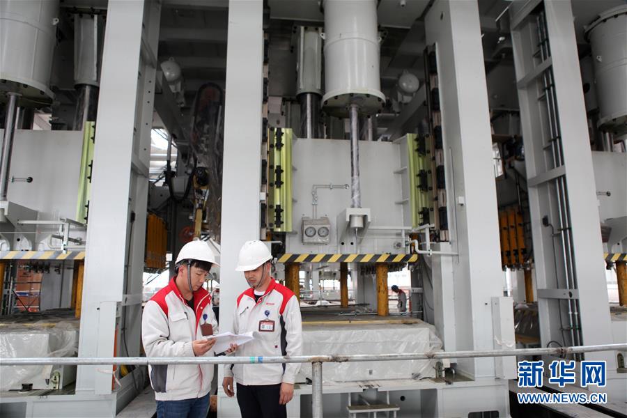 （新華全媒頭條·首季經(jīng)濟觀察·圖文互動）（8）經(jīng)濟運行平穩(wěn)開局 高質量發(fā)展勢頭良好——2019年中國經(jīng)濟首季觀察