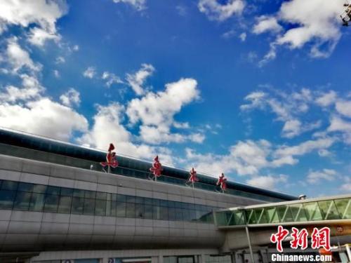 資料圖：烏魯木齊國際機(jī)場。 新疆機(jī)場集團(tuán)供圖