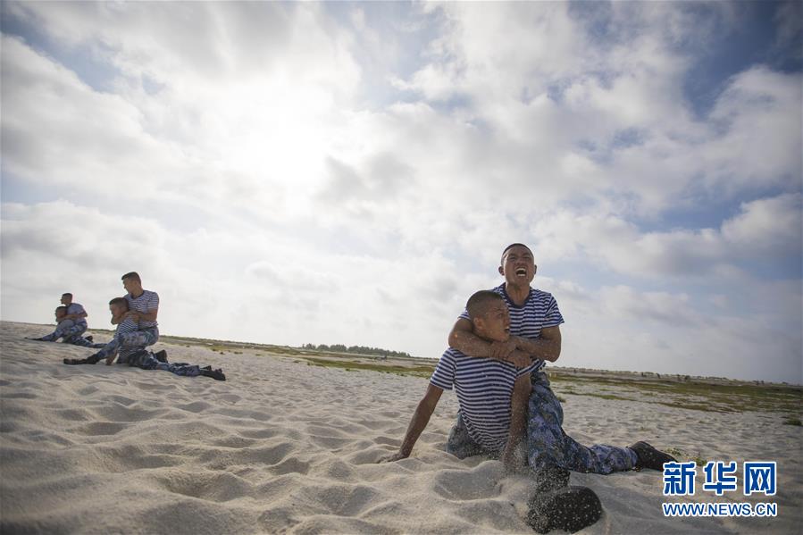 （壯麗70年·奮斗新時(shí)代·新華全媒頭條·圖文互動(dòng)）（5）“你在我的航程上，我在你的視線里”——走進(jìn)海軍西沙中建島官兵的五彩世界