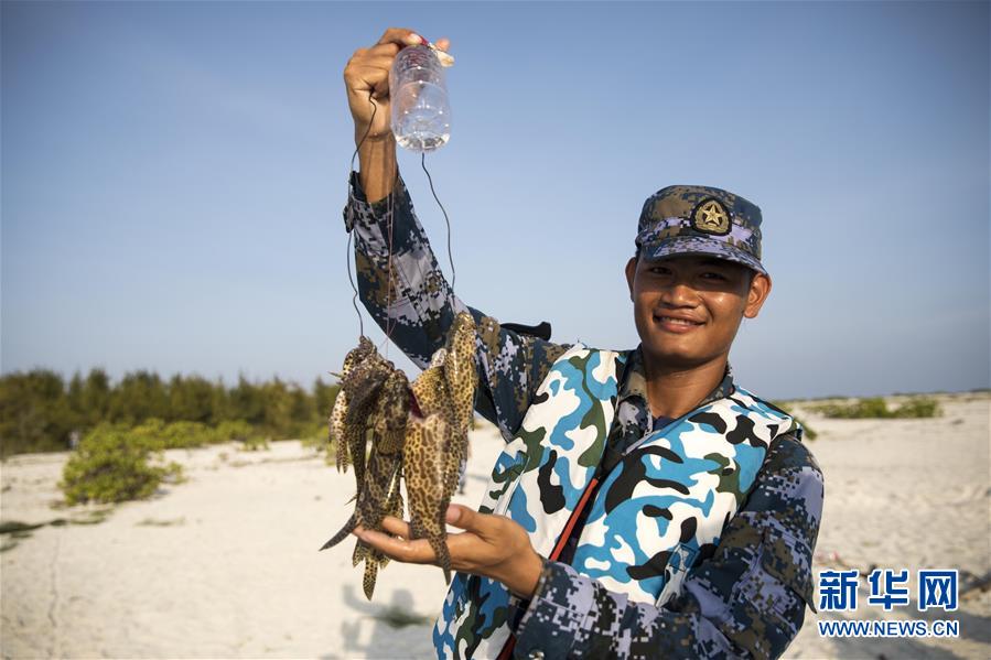 （壯麗70年·奮斗新時(shí)代·新華全媒頭條·圖文互動(dòng)）（11）“你在我的航程上，我在你的視線里”——走進(jìn)海軍西沙中建島官兵的五彩世界