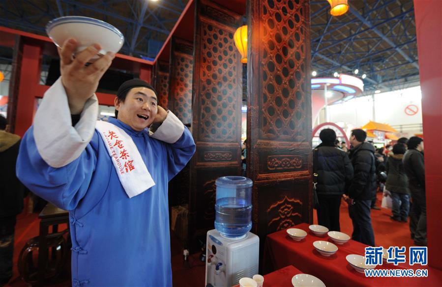 （新華全媒頭條·圖文互動(dòng)）（3）億萬人民的奮斗史詩——獻(xiàn)給共和國(guó)70年光輝歷史的創(chuàng)造者