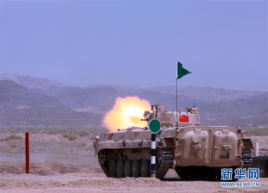 (圖文互動(dòng))(4)“國(guó)際軍事比賽-2019”:中國(guó)參賽隊(duì)刷新“蘇沃洛夫突擊”步戰(zhàn)車組單車賽紀(jì)錄