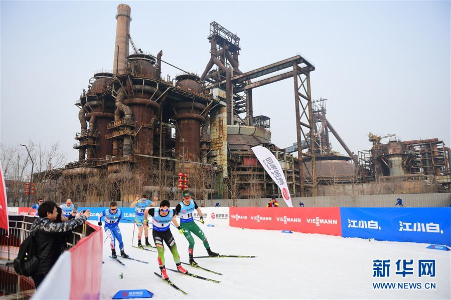 (新華全媒頭條·圖文互動(dòng))(10)百年首鋼 百煉成鋼——從鋼鐵強(qiáng)國“夢(mèng)工廠”到改革轉(zhuǎn)型“排頭兵”