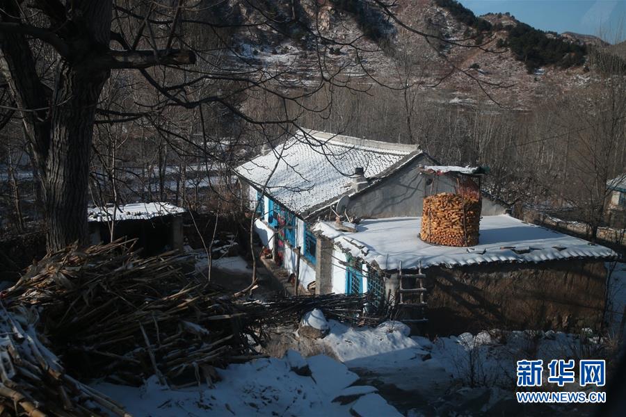 （集中連片特困地區(qū)貧困村調(diào)研行·圖文互動）（1）只要有信心，黃土變成金——河北阜平縣駱駝灣村和顧家臺村脫貧調(diào)查 