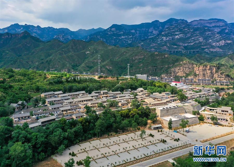 （集中連片特困地區(qū)貧困村調(diào)研行·圖文互動）（5）只要有信心，黃土變成金——河北阜平縣駱駝灣村和顧家臺村脫貧調(diào)查