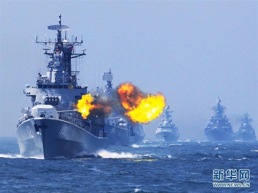 （新華全媒頭條·圖文互動(dòng)）（8）沿著中國特色強(qiáng)軍之路闊步前進(jìn)——黨中央、中央軍委領(lǐng)導(dǎo)推進(jìn)國防和軍隊(duì)建設(shè)70年紀(jì)實(shí)