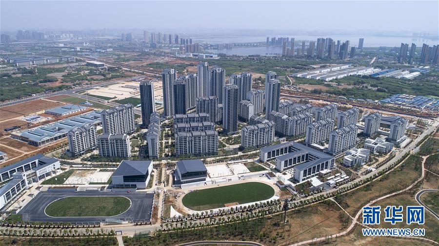 (新華全媒頭條·圖文互動(dòng))(4)共享友誼 同筑和平——寫(xiě)在第七屆世界軍人運(yùn)動(dòng)會(huì)開(kāi)幕之際