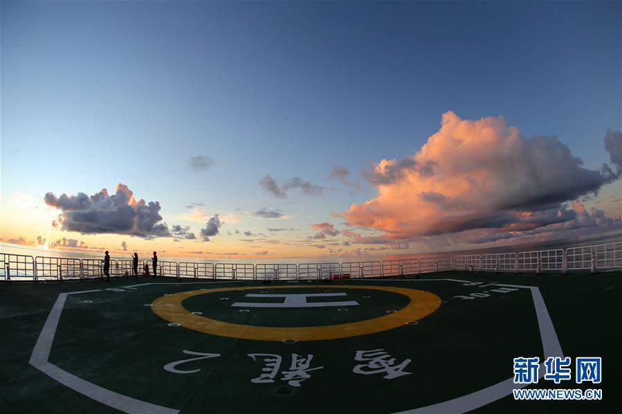 (“雪龍”探南極·圖文互動(dòng))(2)特稿:從長(zhǎng)城站到羅斯海新站——中國(guó)前35次南極考察回眸