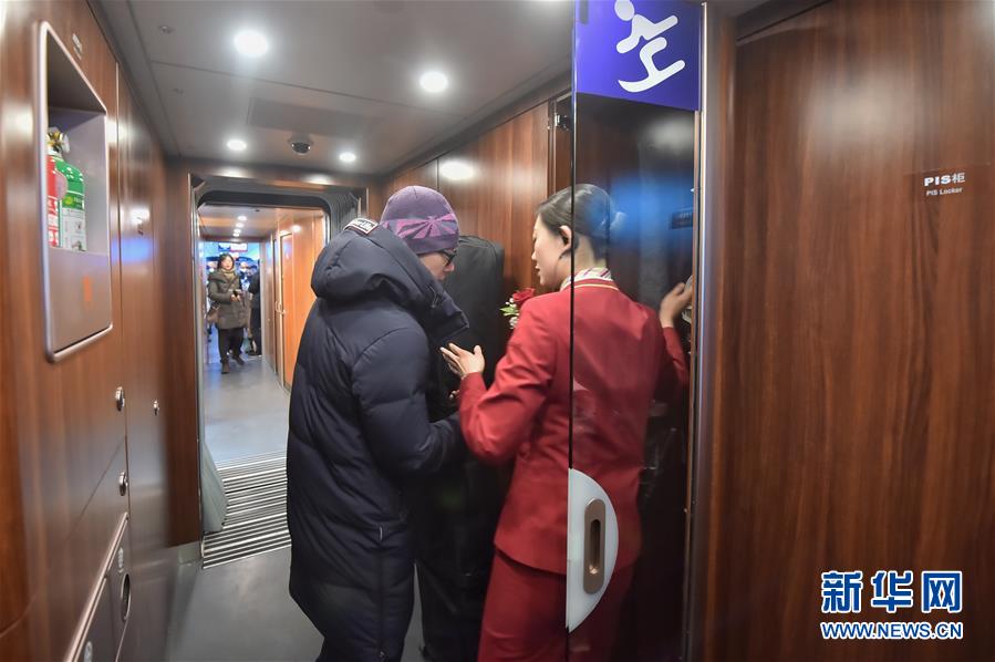 （新華全媒頭條·圖文互動）（7）百年跨越，逐夢京張——寫在京張高鐵開通暨中國高鐵突破3.5萬公里之際