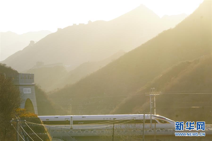 （新華全媒頭條·圖文互動）（11）百年跨越，逐夢京張——寫在京張高鐵開通暨中國高鐵突破3.5萬公里之際