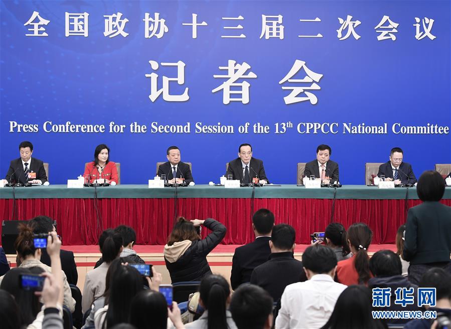 （兩會）（1）政協(xié)委員談優(yōu)化營商環(huán)境、促進(jìn)民營經(jīng)濟(jì)高質(zhì)量發(fā)展