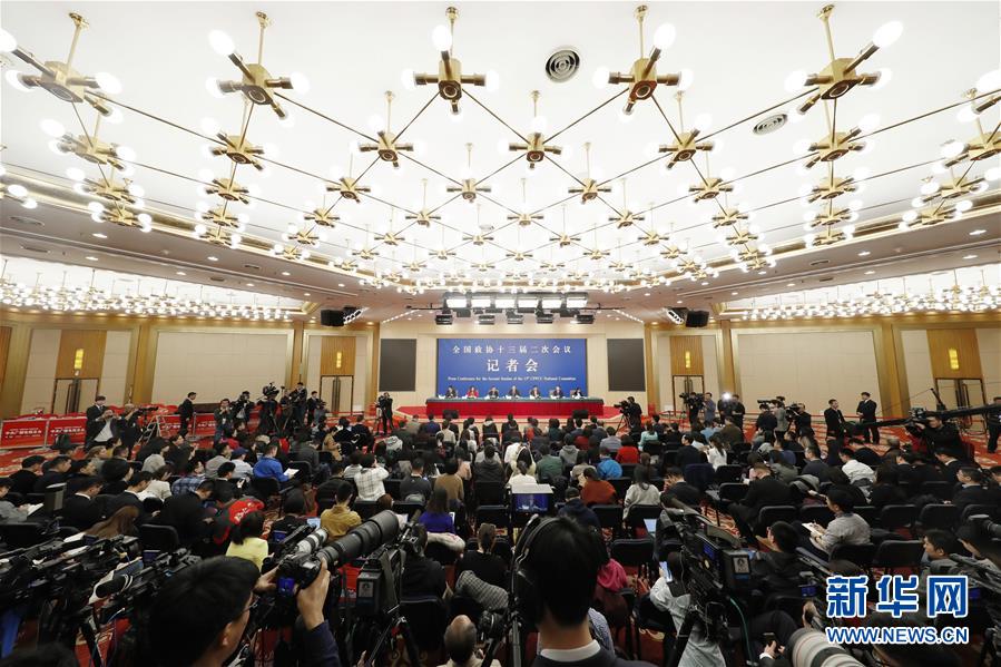 （兩會·XHDW）（9）政協(xié)委員談優(yōu)化營商環(huán)境、促進民營經(jīng)濟高質(zhì)量發(fā)展