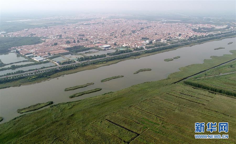 (新華全媒頭條·兩會(huì)特別報(bào)道·圖文互動(dòng))(8)開拓更加寬廣的高質(zhì)量發(fā)展前景——從全國(guó)兩會(huì)看奮進(jìn)中國(guó)的堅(jiān)定步伐