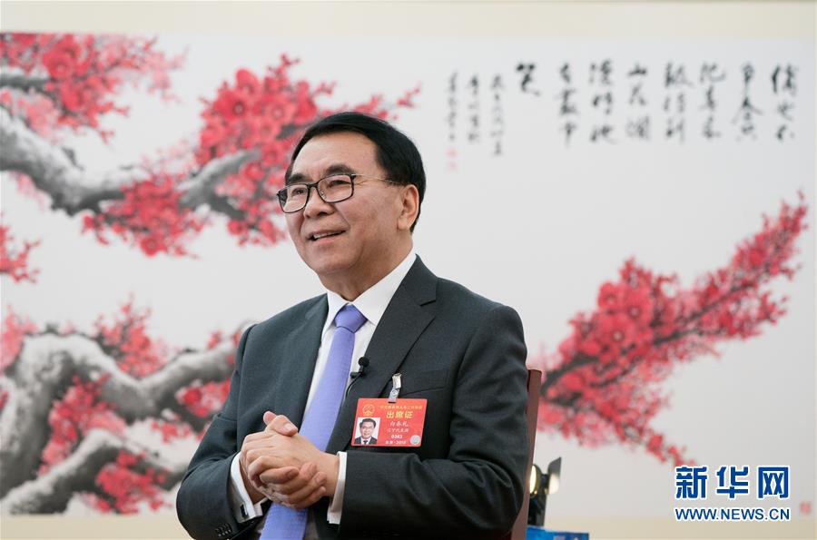 （兩會(huì)·圖文互動(dòng)）（1）全國(guó)人大代表、中科院院長(zhǎng)白春禮：打破關(guān)鍵核心技術(shù)“瓶頸”