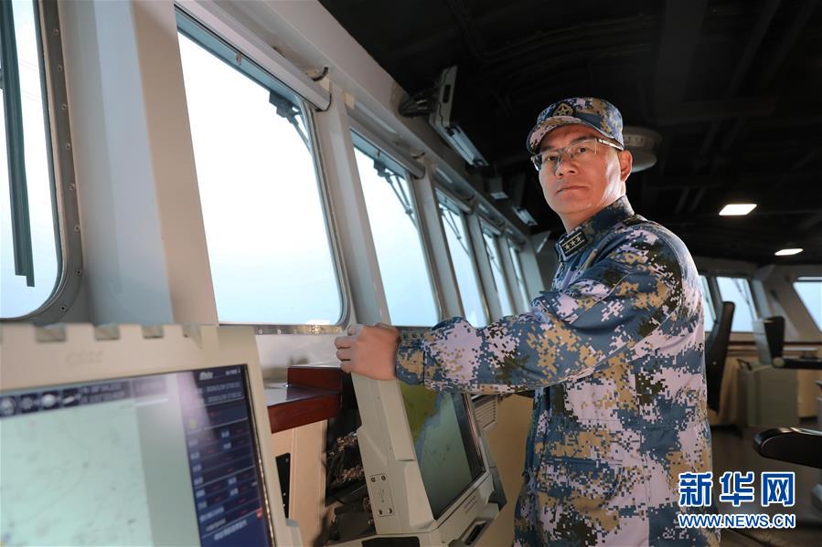 （新春走基層·圖文互動）（1）“我們的目標在視距之外，征途是星辰大海”——夜探國產(chǎn)首艘萬噸級驅逐艦南昌艦