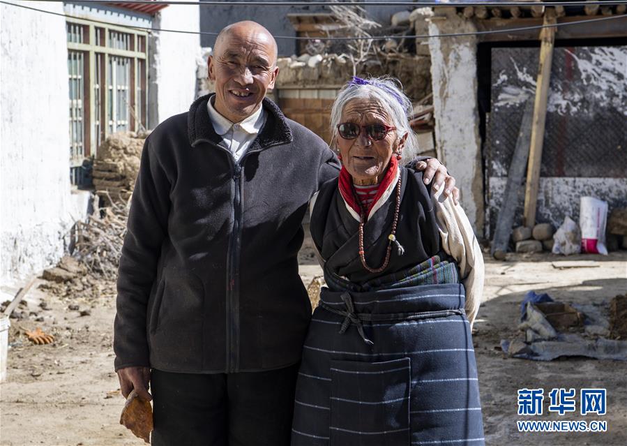 (新春走基層·圖文互動(dòng))(9)守土與鄉(xiāng)愁——走進(jìn)珠峰腳下的村莊