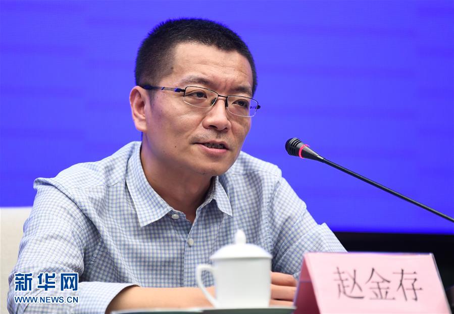 （聚焦疫情防控·圖文互動(dòng)）（2）鐘南山、李蘭娟院士團(tuán)隊(duì)從新冠肺炎患者糞便中分離出病毒