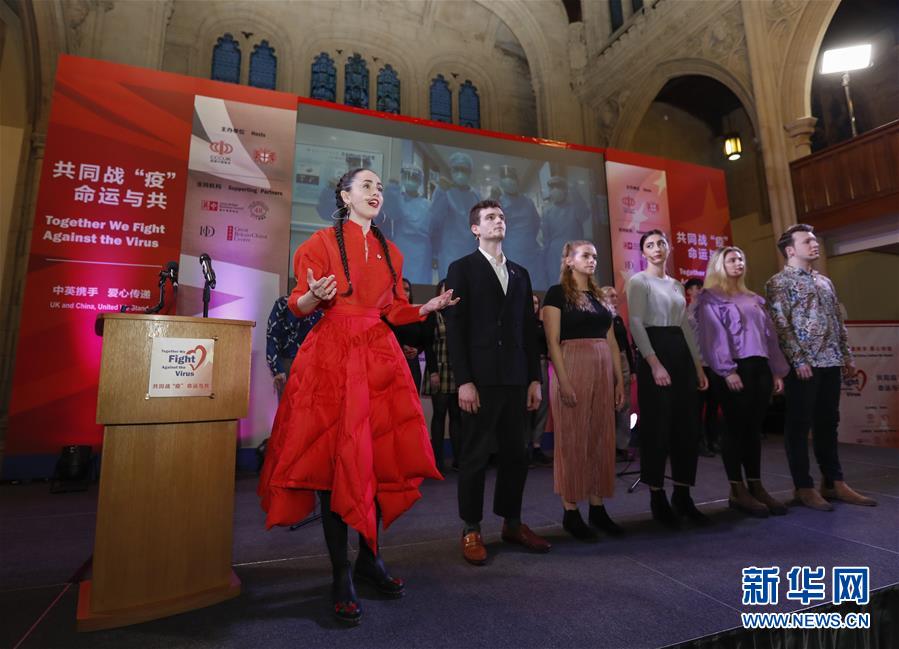 （新華全媒頭條·圖文互動(dòng)）（8）聽(tīng)，人類(lèi)命運(yùn)共同體的大合唱——中國(guó)同國(guó)際社會(huì)攜手抗擊新冠肺炎疫情述評(píng)