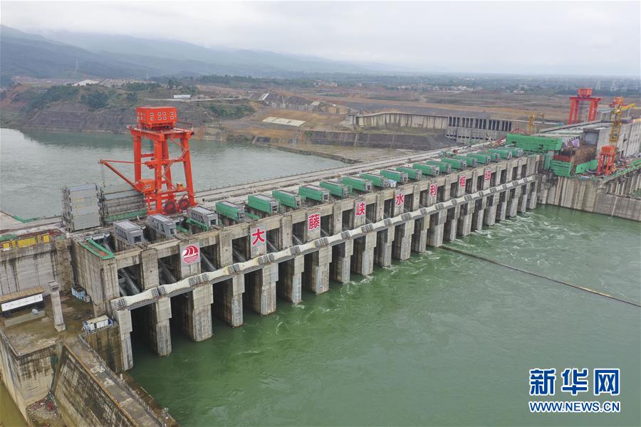 (抓好經(jīng)濟發(fā)展 應(yīng)對復(fù)雜局面·圖文互動)(3)“一企一策”解難題 大項目按下“加速器”——廣西精準(zhǔn)有序推動項目開工復(fù)工