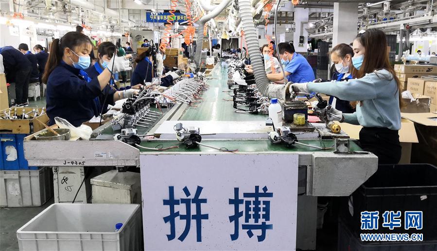 (聚焦疫情防控·圖文互動(dòng))(1)“好日子”從何而來(lái)——探尋企業(yè)“復(fù)蘇”密碼