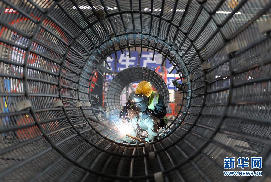 (中國經(jīng)濟新觀察·圖文互動)(3)重大投資項目開復工提速 吹響中國經(jīng)濟復蘇“沖鋒號”