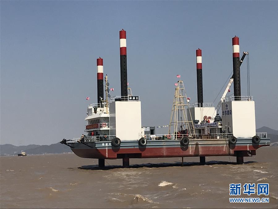 (圖文互動)(1)特寫:海底高鐵“探路人”