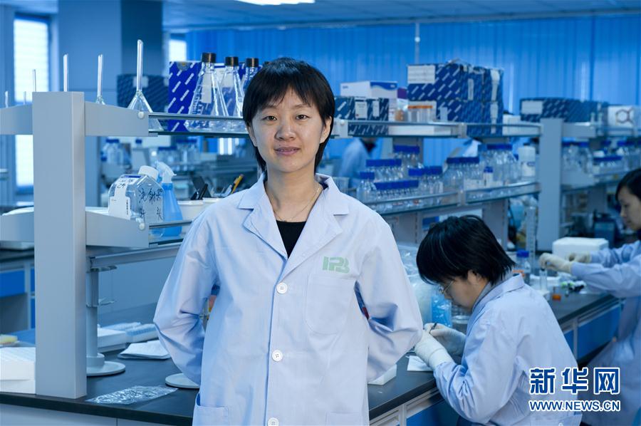 （習(xí)近平致敬的戰(zhàn)“疫”英雄·科技工作者篇·圖文互動(dòng)）（1）他們，爭(zhēng)分奪秒與病魔較量