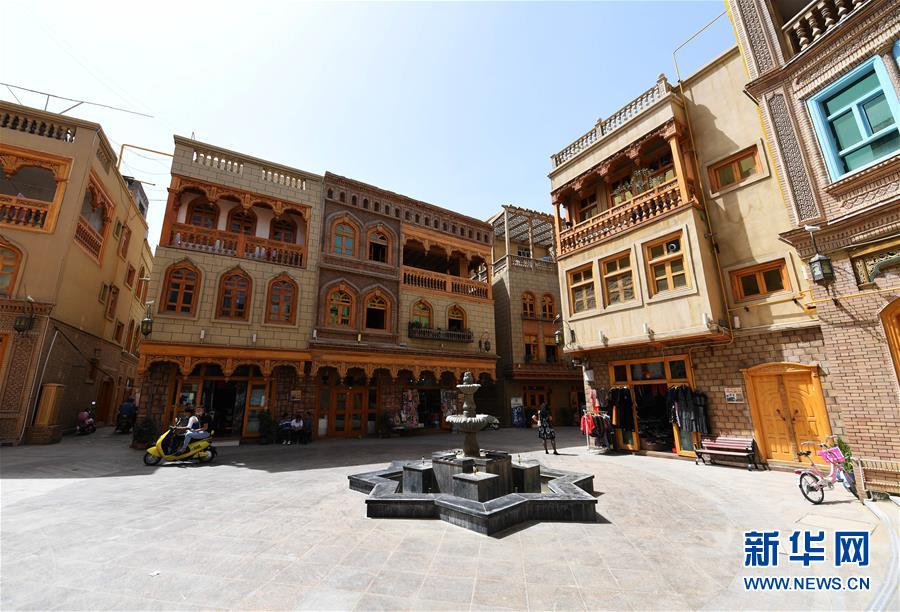 (決戰(zhàn)決勝脫貧攻堅(jiān)·聚焦“三區(qū)三州”·圖文互動(dòng))(9)“古老”和田展現(xiàn)新時(shí)尚