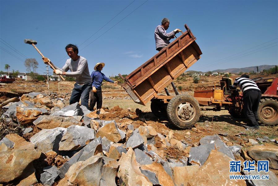 (決戰(zhàn)決勝脫貧攻堅(jiān)·圖文互動(dòng))(2)牛欄江邊“尋水記”